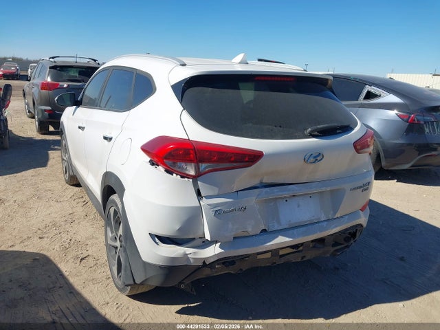 2016 HYUNDAI TUCSON KM8J3CA25GU161424 Photo 2