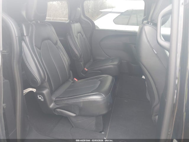 Chrysler Pacifica Select 2025 2C4RC1BG5SR540533 Image 8