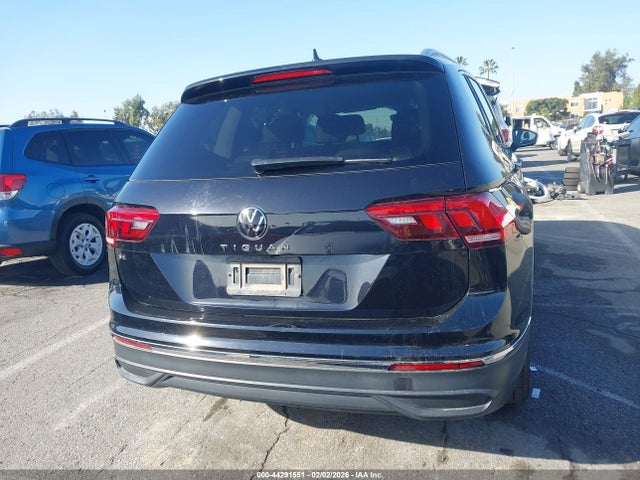 Volkswagen Tiguan 2024 3VV3B7AX3RM150286 Image 16