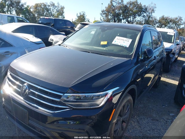 Volkswagen Tiguan 2024 3VV3B7AX3RM150286 Image 2