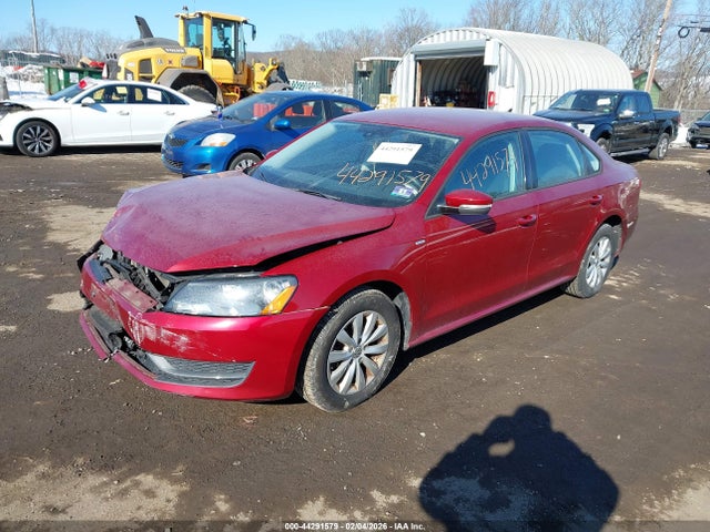 2015 Volkswagen Passat 1.8t Wolfsburg Edition მანქანა იყიდება აუქციონზე, vin: 1VWAT7A35FC039300, აუქციონის ნომერი: 44291579