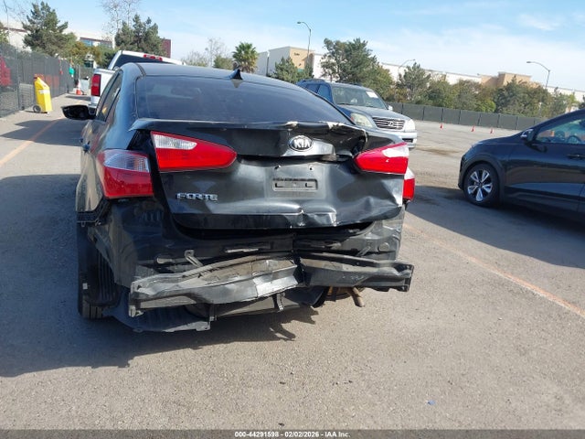 KNAFK4A66G5544091 KIA FORTE LX