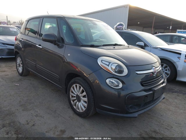 2014 FIAT 500L ZFBCFABHXEZ025501