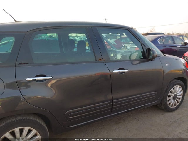 ZFBCFABHXEZ025501 Fiat 500l Easy