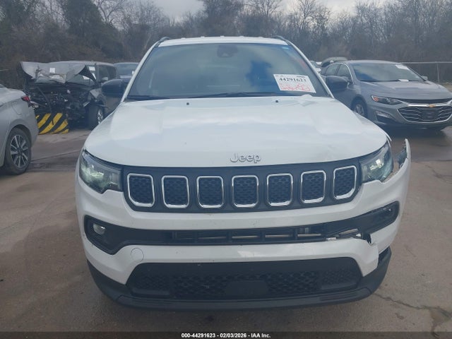 Jeep Compass Latitude 4x4 2024 3C4NJDBN8RT604950 Image 12