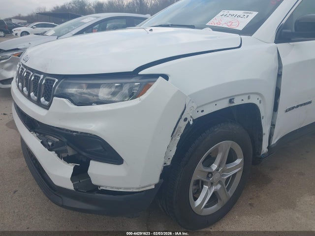 Jeep Compass Latitude 4x4 2024 3C4NJDBN8RT604950 Image 6