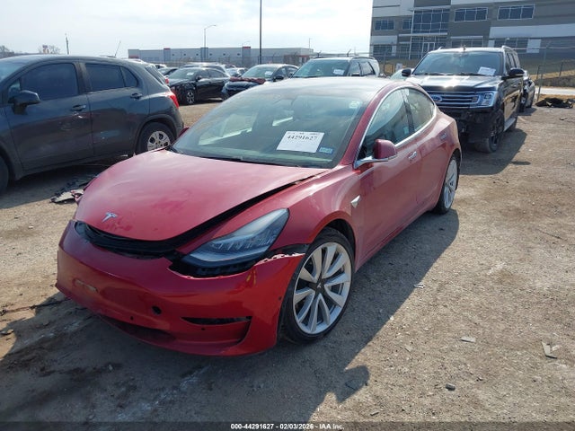 2018 TESLA MODEL 3 5YJ3E1EA9JF047052 Photo 1
