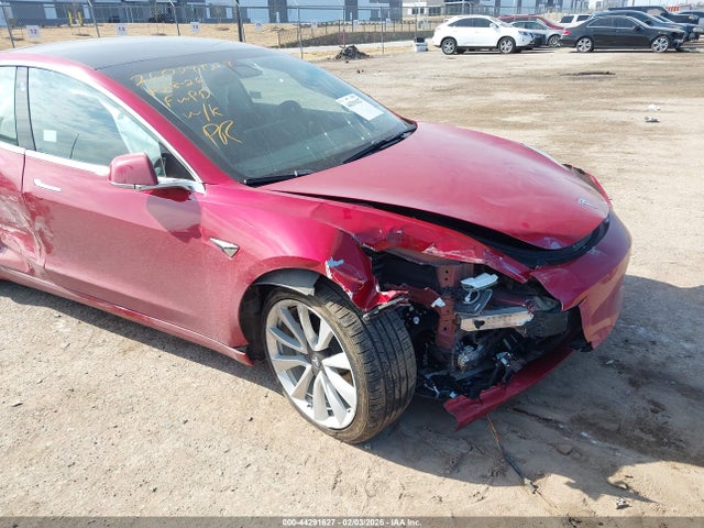 2018 TESLA MODEL 3 5YJ3E1EA9JF047052 Photo 5