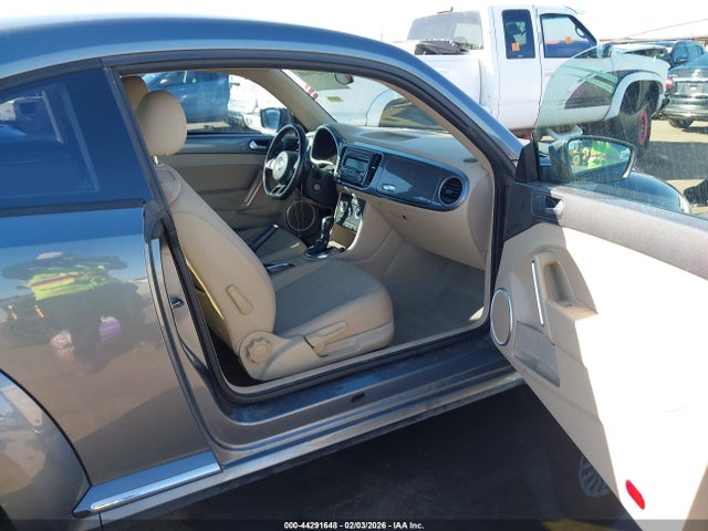 Aukcja sprzedaży 2013 Volkswagen Beetle 2.5l, vin: 3VWJP7AT7DM678486, numer aukcji: 44291648