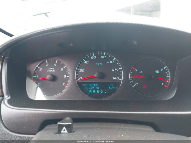 2G1WB5E3XG1102126 Chevrolet Impala Limited Lt