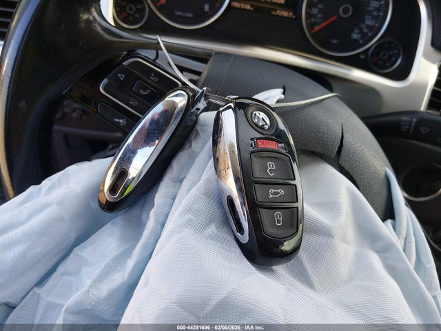 2016 VOLKSWAGEN TOUAREG WVGEF9BP4GD009561 Photo 10