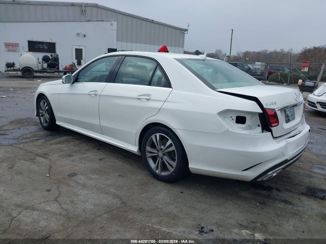 2014 MERCEDES-BENZ E 250 BLUETEC WDDHF0EB1EA938088 Photo 2