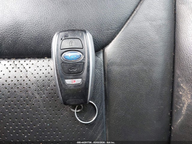 JF2GTAJC1JH268449 Subaru Crosstrek 2.0i Limited