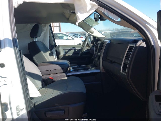 2023 RAM 1500 CLASSIC 1C6RR6LG7PS564923 Photo 4