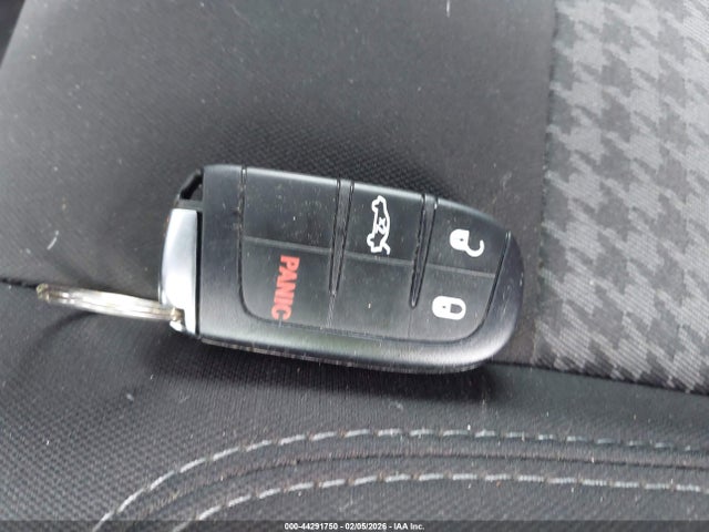 2023 DODGE CHALLENGER 2C3CDZAG3PH574474 Photo 10