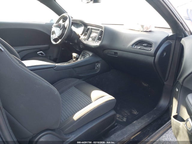 2023 DODGE CHALLENGER 2C3CDZAG3PH574474 Photo 4