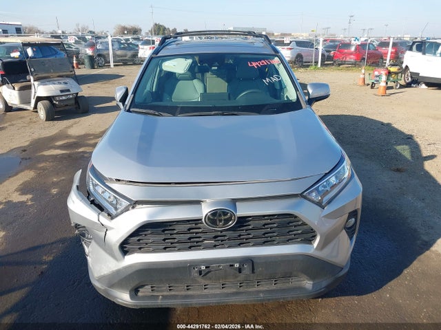 Toyota Rav4 Xle Premium 2021 2T3C1RFV3MC169840 Image 12