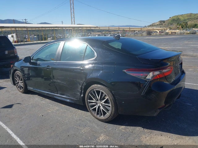 4T1G11AK3RU241277 Toyota CAMRY SE