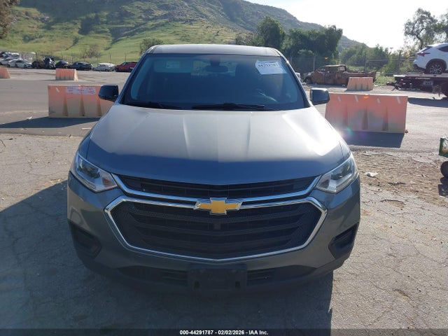 1GNERFKW2KJ221894 Chevrolet Traverse Ls