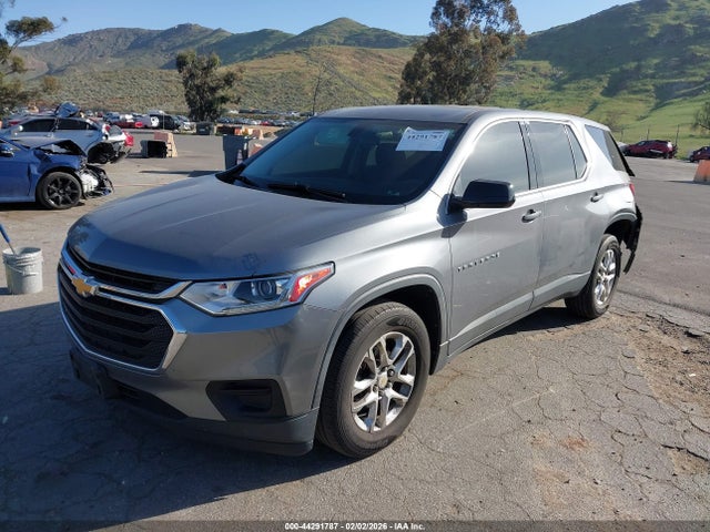 1GNERFKW2KJ221894 Chevrolet Traverse Ls