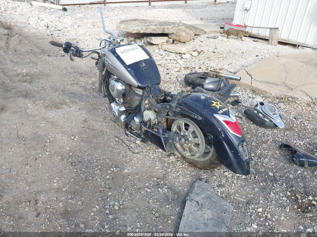 2011 KAWASAKI VN1700 JKBVNRC15BA008565 Photo 2