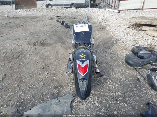 2011 KAWASAKI VN1700 JKBVNRC15BA008565 Photo 5