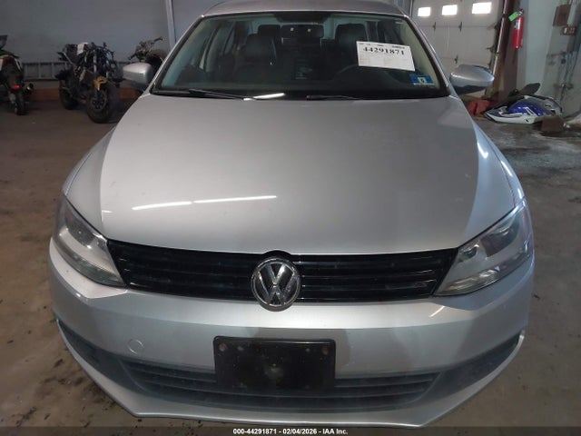 Продаж на аукціоні авто 2014 Volkswagen Jetta 1.8t Se, vin: 3VWD17AJ0EM249754, номер лоту: 44291871