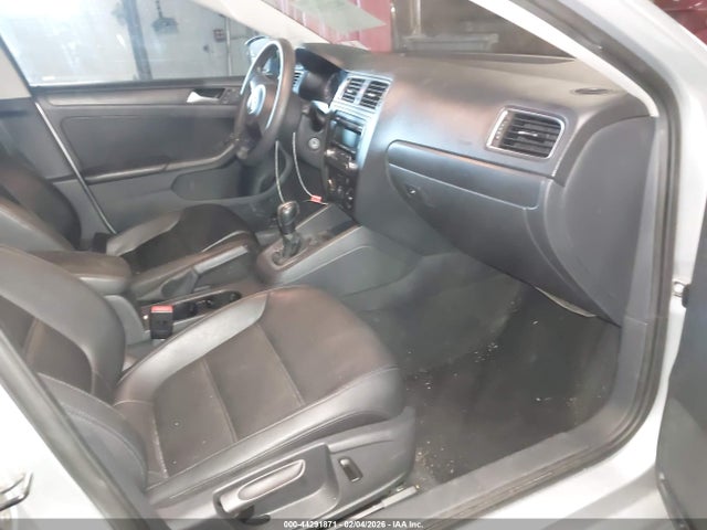 Продаж на аукціоні авто 2014 Volkswagen Jetta 1.8t Se, vin: 3VWD17AJ0EM249754, номер лоту: 44291871