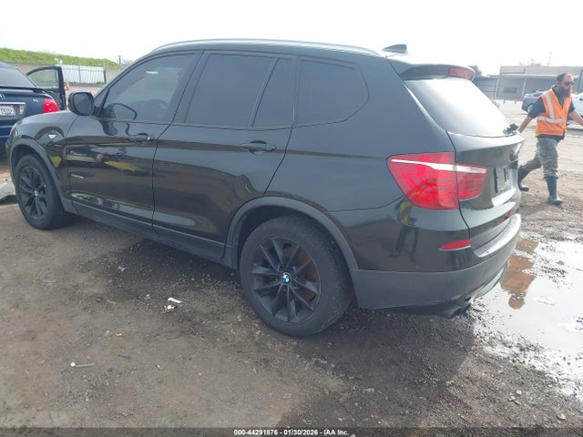 2013 BMW X3 5UXWX9C50D0A12030 Photo 2
