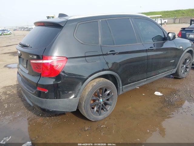 2013 BMW X3 5UXWX9C50D0A12030 Photo 3