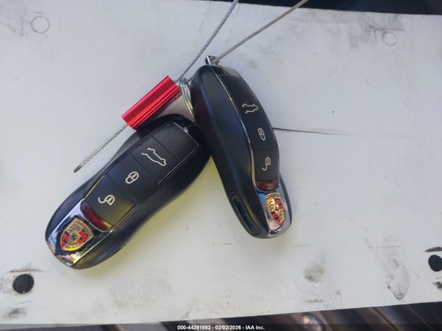 2017 PORSCHE MACAN WP1AB2A50HLB10382 Photo 10