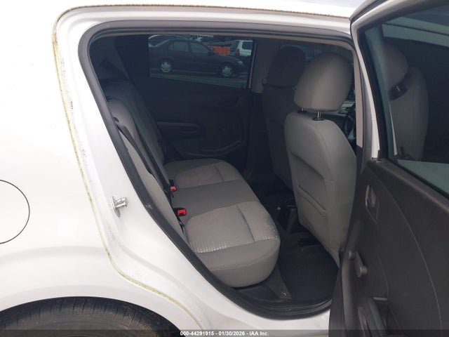 1G1JG6SG3H4177538 Chevrolet Sonic Lt Auto