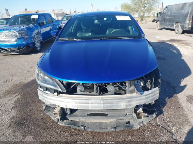 Продажа на аукционе авто 2015 Chrysler 200 S, vin: 1C3CCCBB9FN758360, номер лота: 44291917