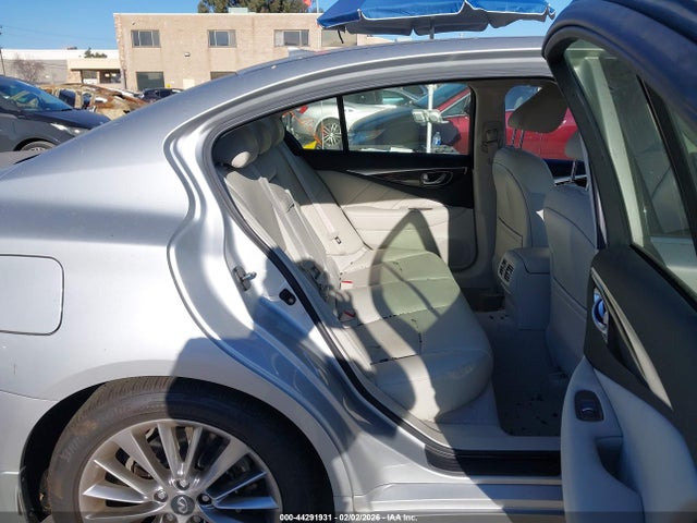 Продажа на аукционе авто 2018 Infiniti Q50 3.0t Luxe, vin: JN1EV7AP6JM360270, номер лота: 44291931