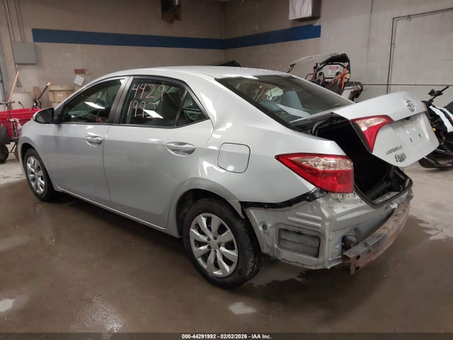 2017 TOYOTA COROLLA 2T1BURHEXHC876402 Photo 2