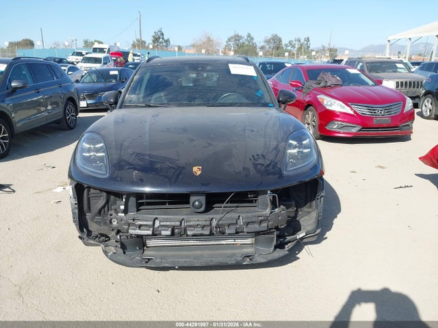 WP1AA2A5XRLB13150 Porsche Macan T
