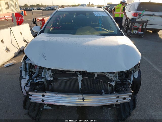 Toyota COROLLA LE 2023 JTDB4MEE7PJ011476 Image 13