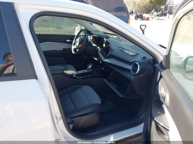KL77LHEP3SC177702 Chevrolet Trax Fwd Lt