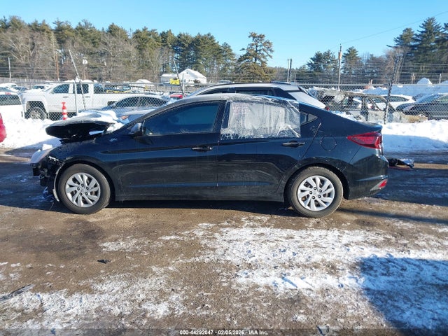 Hyundai ELANTRA SE 2019 5NPD74LF7KH430909 Image 15