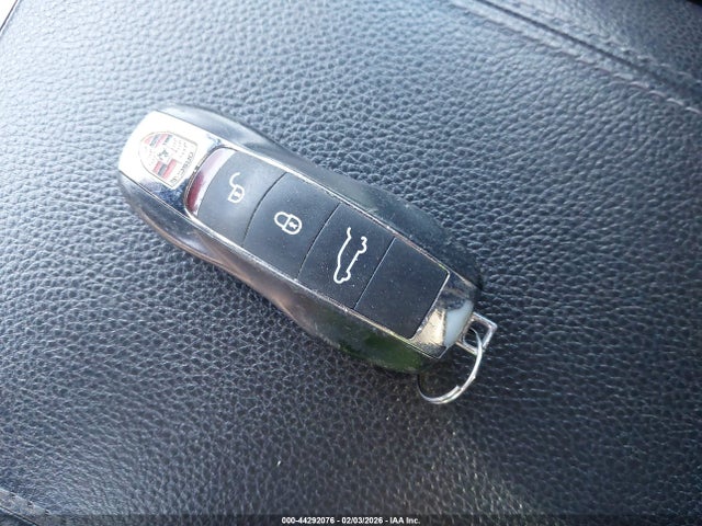 2016 PORSCHE CAYENNE WP1AA2A28GLA03863 Photo 10