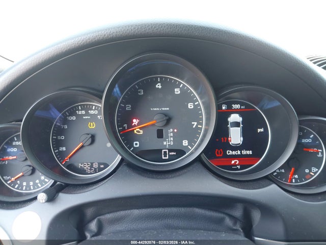 2016 PORSCHE CAYENNE WP1AA2A28GLA03863 Photo 6