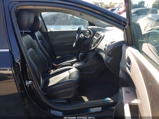 1G1JF5SBXK4121363 Chevrolet Sonic Premier Auto
