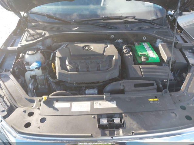 44292098 :رقم المزاد ، 1VWWA7A3XLC004579 vin ، 2020 Volkswagen Passat 2.0t Se مزاد بيع