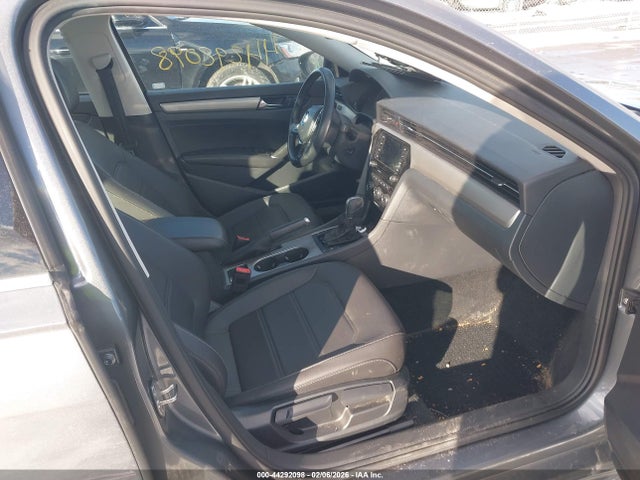 44292098 :رقم المزاد ، 1VWWA7A3XLC004579 vin ، 2020 Volkswagen Passat 2.0t Se مزاد بيع