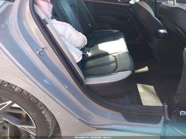 KNAG64J77S5311721 KIA K5 Gt-line