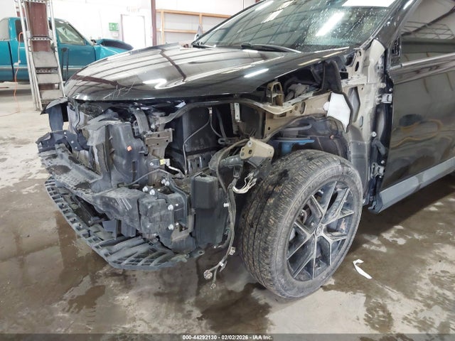 2T3JFREV1GW434154 Toyota RAV4 SE