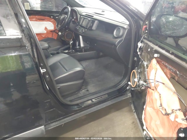 2T3JFREV1GW434154 Toyota RAV4 SE