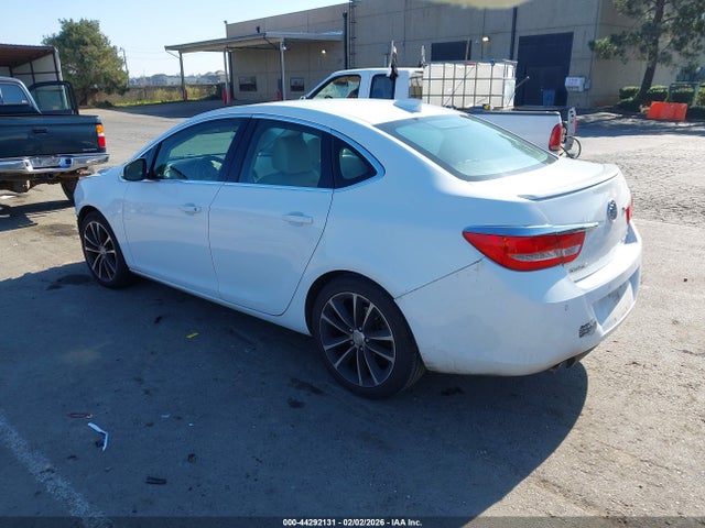 1G4PW5SK1G4132532 Buick Verano Sport Touring Group
