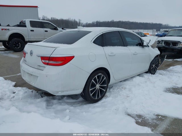 2017 Buick Verano Sport Touring მანქანა იყიდება აუქციონზე, vin: 1G4PR5SK2H4113836, აუქციონის ნომერი: 44292132