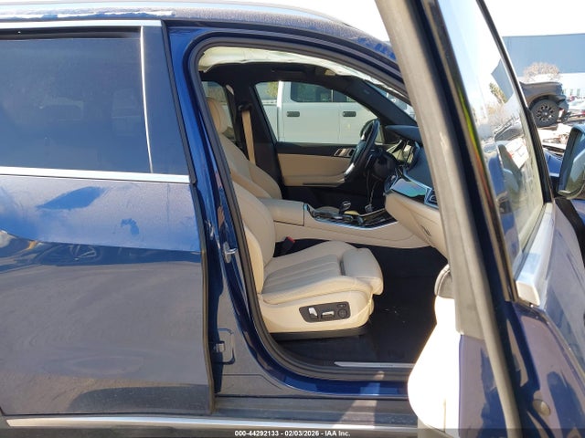2020 BMW X5 5UXCR6C07LLL82949 Photo 4